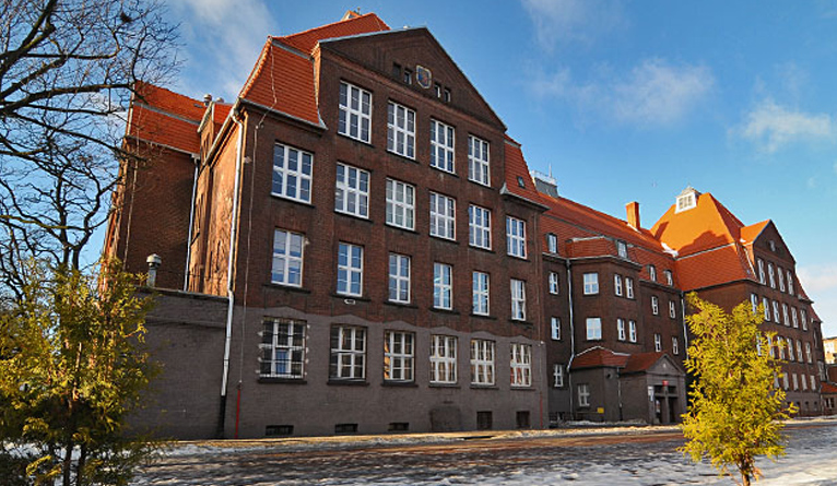 Znamy nowy ranking Perspektyw. Na trzecim miejscu jest XIII Liceum Ogólnokształcące w Szczecinie.