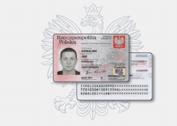 Zniknie adres zameldowania, będzie za to informacja o polskim obywatelstwie - tak będą wyglądały nowe dowody, wydawane od pierwszego marca.