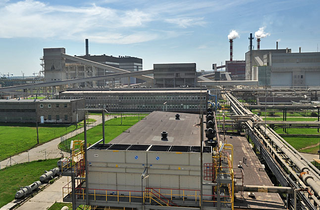 Znamy datę i koszty ewentualnej budowy: jak ujawnił Radiu Szczecin prezes spółki odpowiedzialnej za budowę planowanego kombinatu petrochemicznego w Policach - może on kosztować przynajmniej 700 mln dolarów i powstanie około 2022 roku. Wiążące decyzje w tej sprawie zapadną jeszcze w tym roku.
