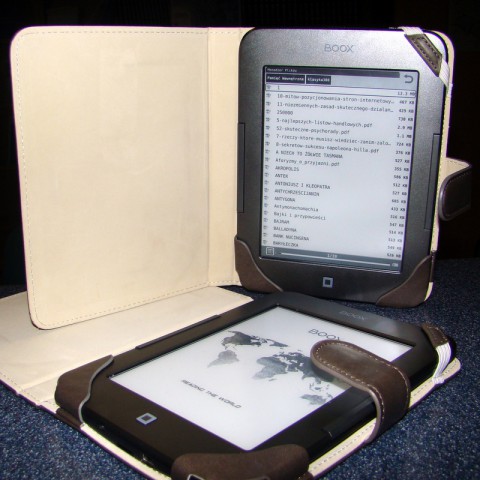 Czytniki e-booków można wypożyczyć za darmo w szczecińskiej Książnicy Pomorskiej. Usługa działa od środy. Wcześniej można z nich było korzystać tylko na miejscu.