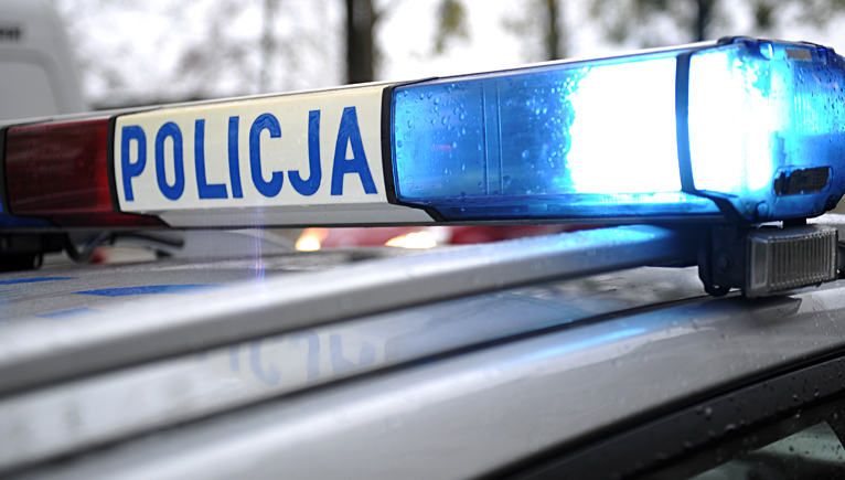 Grozili 23-latkowi maczetą. Skończyło się przesłuchaniem w prokuraturze i dozorem policji.