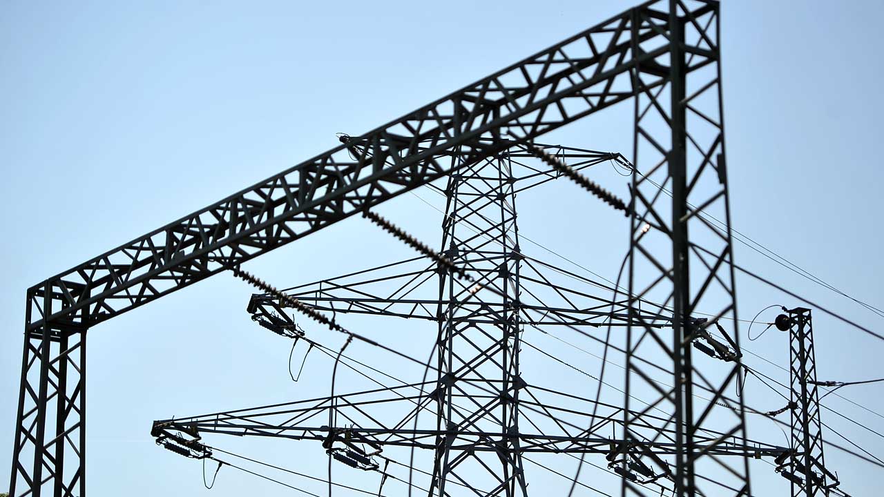 Rozpoczęły się przygotowania do budowy wartej 80 mln zł linii energetycznej Glinki-Recław w Zachodniopomorskiem.