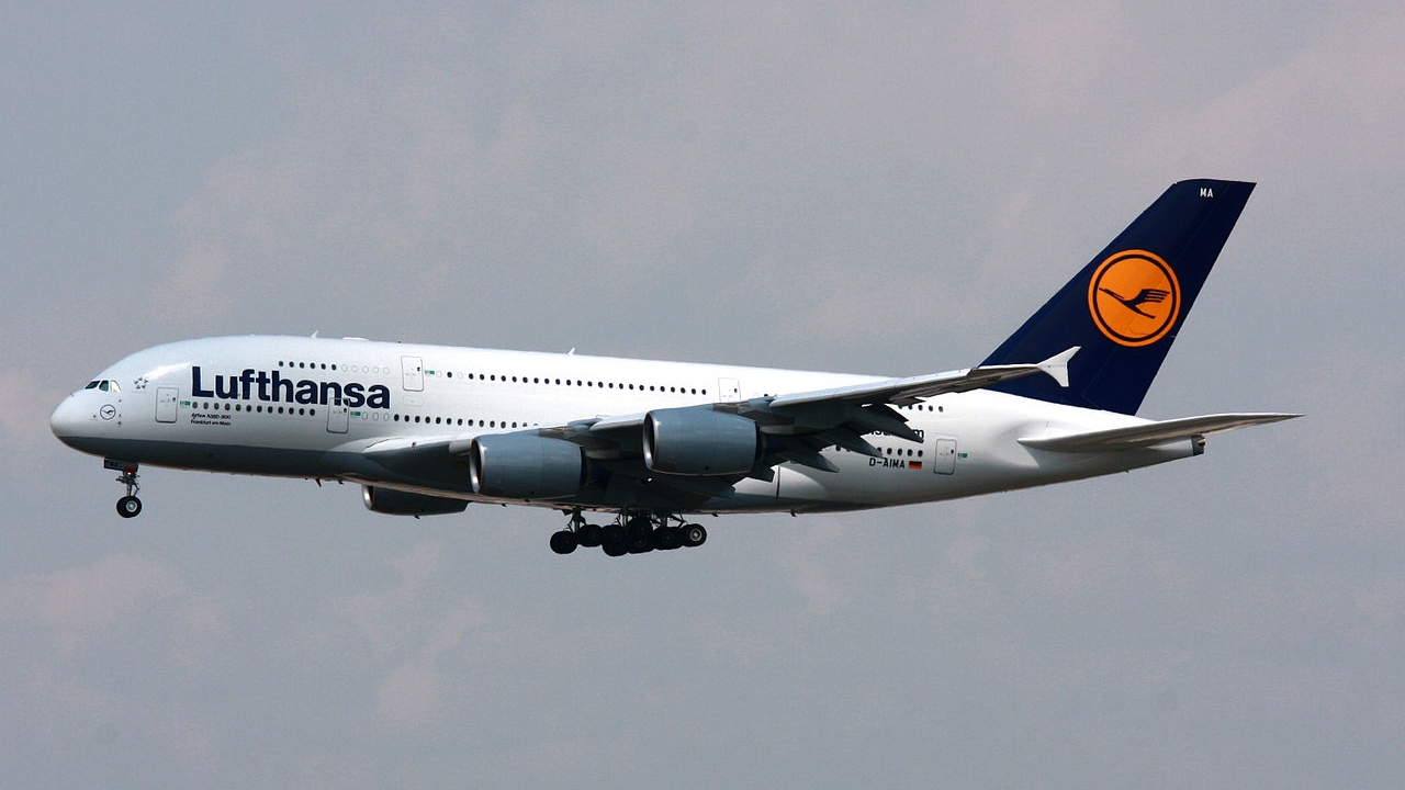 Piątek to drugi dzień 48-godzinnego strajku ogłoszonego przez personel kabinowy niemieckiej Lufthansy.