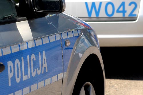 Włamał się do domu, a później... napalił w piecu, wykąpał się, zjadł kolację i obejrzał telewizję. 41-latka zatrzymali policjanci z Tuczna w powiecie wałeckim.