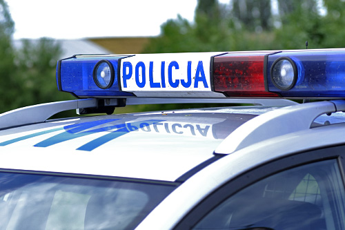 Matka bitych dzieci z Łobza podejrzana o znęcanie się nad maluchami. Prokuratorzy postawili Joannie M. zarzut znęcania się nad dziećmi fizycznie i psychicznie, a także zarzut narażenia dzieci na niebezpieczeństwo utraty życia i zdrowia.