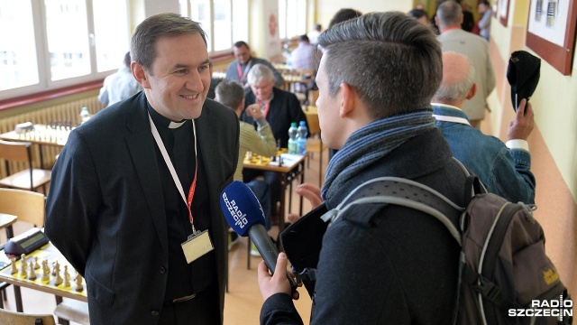 I Drużynowe Mistrzostwa Polski Osób Bezdomnych w Szachach. Fot. Łukasz Szełemej [Radio Szczecin] Nie mają domu ale połączyła ich pasja [ZDJĘCIA]