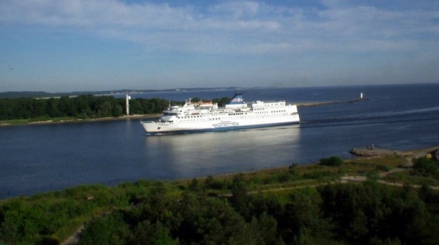 Nowy Prom Polskiej Żeglugi Bałtyckiej Mazovia przypłynął do Szczecina. Statek zacumował przy Nabrzeżu Bułgarskim, gdzie przejdzie modernizację. Remont wykonają firmy ze Szczecina.