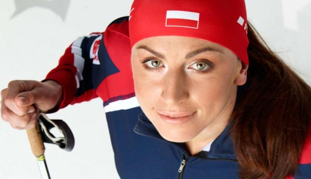 Norweska zawodniczka Marit Bjoergen wygrała bezapelacyjnie kolejny bieg na 15 km stylem dowolnym, rozgrywany w czwartek w ramach Tour de Ski.