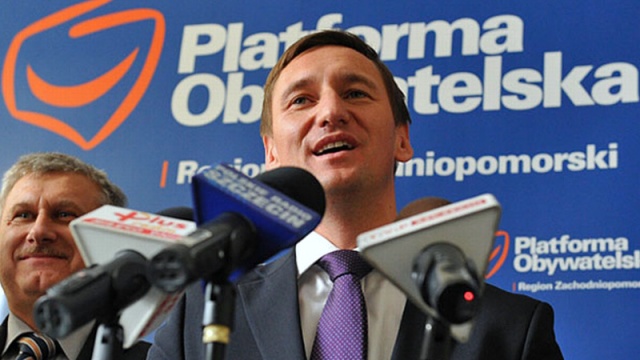 Zachodniopomorski sejmik przyjął budżet województwa na 2015 rok. Dyskusja radnych trwała trzy godziny. Marszałek województwa, który przygotował plan wydatków regionu przyznawał, że to budżet przejściowy, trudny i wymagający oszczędności m.in. dlatego że region dostanie mniej pieniędzy z Warszawy.