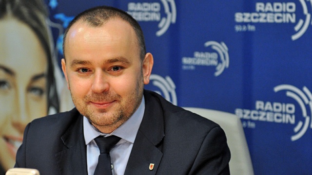PiS alarmowało, ale nikt nie chciał słuchać. Dziś wszyscy są zgodni, że prywatyzację PŻB trzeba zatrzymać - mówił w Rozmowach pod krawatem radny sejmiku województwa zachodniopomorskiego Paweł Mucha.