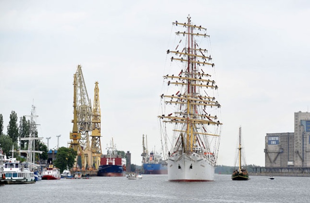 Miasto poszukuje wolontariuszy, którzy będą pracować przy tegorocznym finale Regat Bałtyckich w Szczecinie. Właśnie rozpoczął się nabór m.in. na tzw. oficerów łącznikowych.