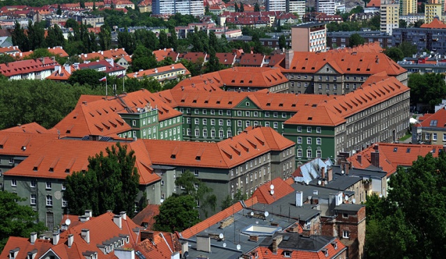 Niepełny rejestr umów na stronie szczecińskiego urzędu miasta - w przypadku większości nowych dokumentów nie ma dołączonego skanu danej umowy.