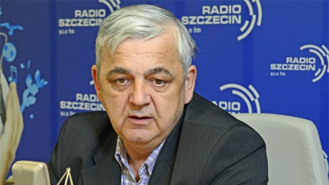Silna Ukraina to upadek Rosji - tak sprawę zawartego w Mińsku rozejmu między separatystami a Ukrainą, komentuje Jan Syrnyk. Przewodniczący Związku Ukraińców w Szczecinie twierdzi, że zawarte porozumienie to tylko gra pozorów, bo w interesie Rosji nie leży wzmocnienie Ukrainy.
