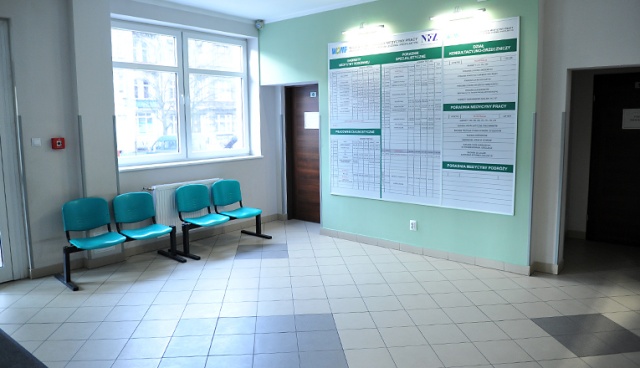 Darmowych porad osobom, które mają problemy z nadwagą, będą udzielać w czwartek rehabilitanci i fizjoterapeuci w Szczecinie. Przychodnia rehabilitacji Wojewódzkiego Ośrodka Medycyny Pracy przy ulicy Kopernika organizuje dzień otwarty.