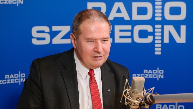 Zdaniem posła Prawa i Sprawiedliwości, Leszka Dobrzyńskiego rząd nadal próbuje sprzedać Polską Żeglugę Bałtycką zagranicznym spółkom.