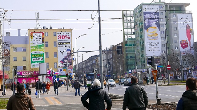 Ustawa krajobrazowa daje nadzieję na uporządkowanie reklamowego bałaganu w mieście - mówili we wtorek goście podczas programu Radio Szczecin na wieczór.