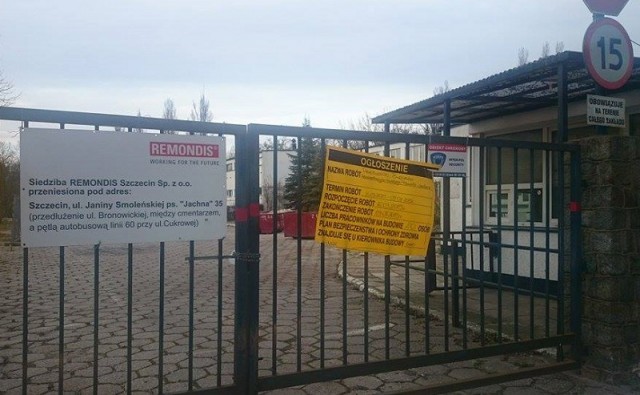 Po przeprowadzce ma być wygodniej i taniej. Rozpoczął się remont nowej siedziby straży miejskiej w Szczecinie. Przystosowanie portierni, łącznika i budynku biurowego w dawnej bazie Remondisu przy ul. Żołnierskiej będzie kosztować ponad 1,3 mln zł.
