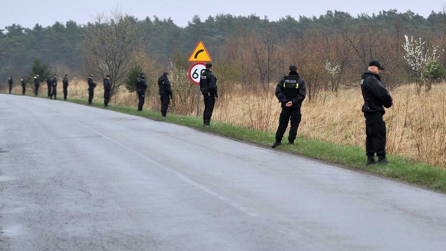 10-letnia Maja z Wołczkowa mogła zostać uprowadzona. Policjanci szukają kierowcy srebrnego Opla Vectry o numerze rejestracyjnym ZSW 132 34. Podejrzewają, że dziecko wsiadło do auta.