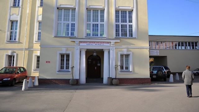 Szpitalny Oddział Ratunkowy w Drawsku Pomorskim w piątek ostatni raz przyjmuje pacjentów. Z zapowiedzi zachodniopomorskiego NFZ-tu wynika, że w sobotę 18 kwietnia w placówce zacznie działać izba przyjęć.