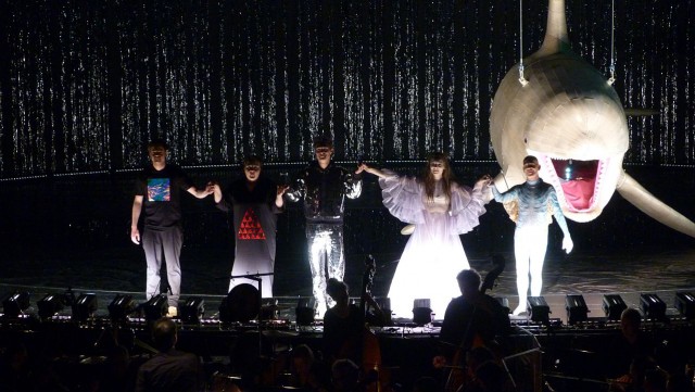 W piątek na Kontrapunkcie zobaczymy Ogniste ptaki i Noc performerów. Przedostatni dzień 50. Przeglądu Teatrów Małych Form będzie bardzo długi.