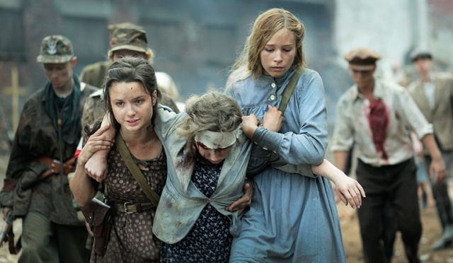 Dwa polskie produkcje znalazły się na liście zakazanych filmów w Rosji - informuje tvn24. Pierwszy z nich to Miasto03944, czyli film Jan Komasy o Powstaniu Warszawskim.