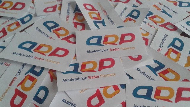 Studenci Zachodniopomorskiego Uniwersytetu Technologicznego reaktywują Akademickie Radio Pomorze. Przez 22 lata rozgłośnia milczała, bo władze uczelni zrezygnowały z jej finansowania.