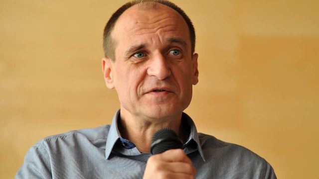 Fenomenalny wynik Pawła Kukiza w pierwszej turze wyborów prezydenckich to efekt zmęczenia społeczeństwa rządzącą koalicją PO-PSL oraz opozycją jaką jest PiS - mówili goście programu Radio Szczecin na wieczór.