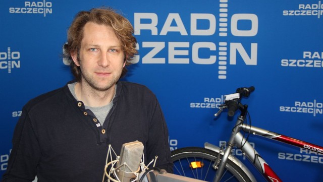 Rowerowy Szczecin policzy ilu jest rowerzystów w Szczecinie. Członkowie stowarzyszenia i wolontariusze w godzinach szczytu ustawią się na kilku skrzyżowaniach, gdzie na kartkach będą zapisywać liczbę rowerów.