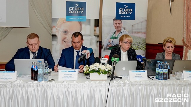 Zakłady Chemiczne Police podsumowały pierwszy kwartał roku. Na czysto zarobiły 51 milionów złotych. Tak dobry wynik to efekt m.in. braku rosyjskich nawozów na polskim rynku. Te nie są już sprzedawane w Polsce, wróciły na rynek rosyjski, gdzie jest duża koniunktura.