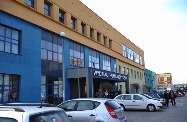 Już ponad 200 osób chce zmierzyć się z Pierwszym Dyktandem Uniwersyteckim w Szczecinie. Test organizowany jest w ramach obchodów 30-lecia powstania Uniwersytetu Szczecińskiego.