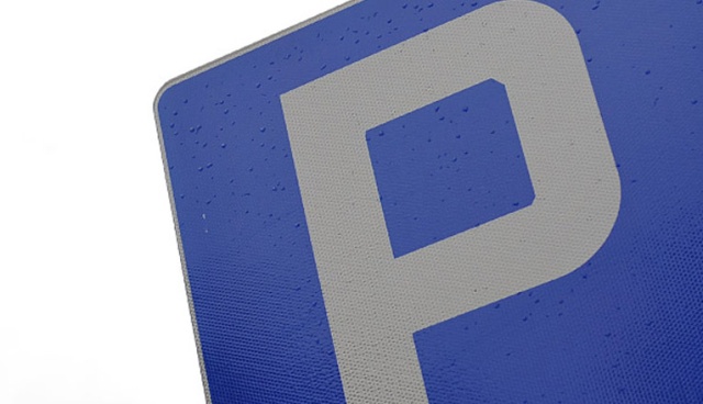 Parking, na który będą trafiać źle zaparkowane samochody chce zbudować w Międzyzdrojach zarząd powiatu kamieńskiego. Teraz odholowane auta laweta zawozi do Kamienia Pomorskiego.