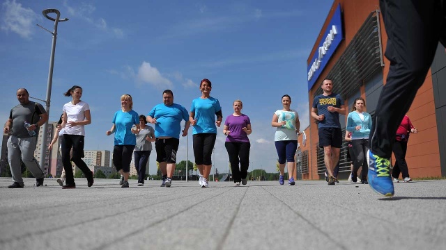 Uczestnicy akcji OdNowa - Eurofitnessu i Radia Szczecin po sześciu tygodniach diety i intensywnych treningów na siłowni - wspólnie z trenerem przebiegli kilka kilometrów.