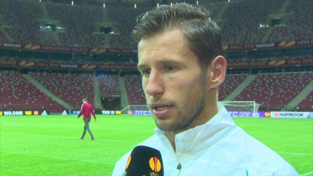 Finał Ligi Europy. Krychowiak w składzie na Dnipro [WIDEO]