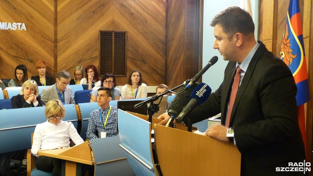 Andrzej Sumisławski nie jest już dyrektorem Zakładu Usług Komunalnych - donosi Gazeta Wyborcza.