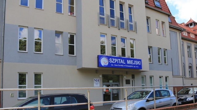 Osoby uratowane z tonącego jachtu Down North opuściły już świnoujski szpital.