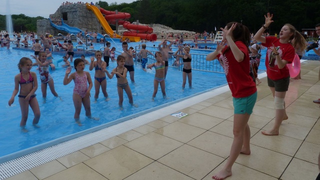 Ponad siedem tysięcy osób odwiedziło w weekend szczecińską Arkonkę. Najwięcej plażowiczów było w sobotę - podsumowuje Zakład Usług Komunalnych, który zarządza kąpieliskiem.