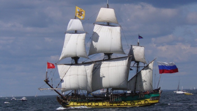 Już w piątek w Szczecinie zaczyna się finał małych Tall Ships, czyli Regat Bałtyckich. Do nabrzeża Wałów Chrobrego przycumuje w sumie około 50 jednostek: żaglowców, jachtów a także okrętów marynarki wojennej.