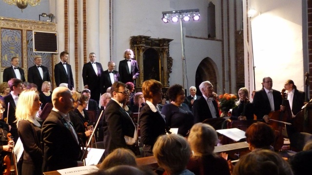 W Kamieniu Pomorskim wystartował jeden z najstarszych festiwali muzycznych w Polsce. Międzynarodowy Festiwal Muzyki Organowej i Kameralnej odbywa się po raz 51. W jego ramach do końca sierpnia, co piątek, w kamieńskiej katedrze będą odbywać się koncerty.