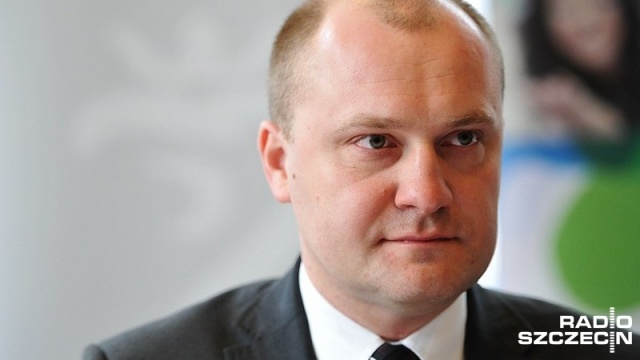 Wiemy, ile zarobił prezydent Szczecina - urząd miasta opublikował w internecie oświadczenie majątkowe Piotra Krzystka.