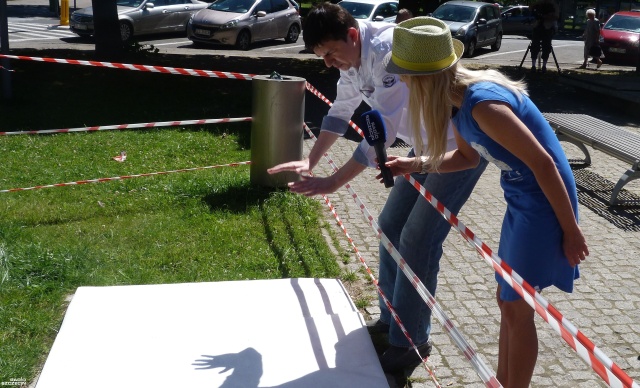 W czwartek Zakład Usług Komunalnych umywał ręce od wypadku w centrum Szczecina, w którym ucierpiała 1,5-roczna Zuzia. W piątek prezydent Piotr Krzystek bierze odpowiedzialność za zdarzenie i przeprasza.