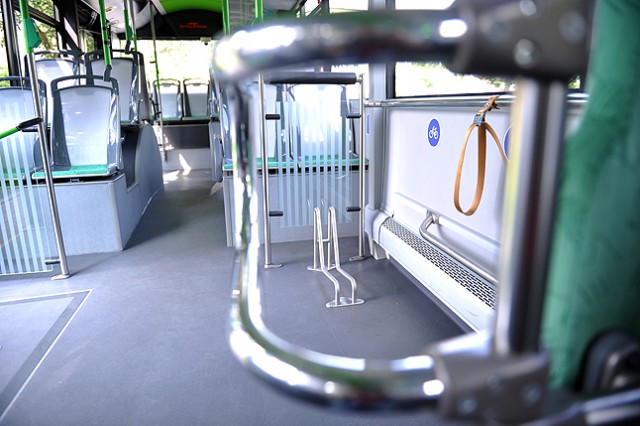 Najwcześniej w przyszłym roku szczeciński Zarząd Dróg i Transportu Miejskiego uruchomi Transport na żądanie. To usługa skierowana przede wszystkim do mieszkańców osiedli czy podszczecińskich miejscowości, gdzie nie dojeżdżają pojazdy komunikacji miejskiej. Dzięki niej będzie można zamówić np. przez telefon transport na daną godzinę.