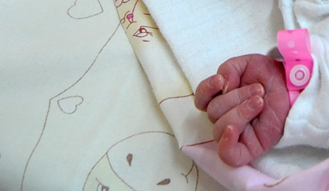 Od początku lipca, każda kobieta, która spodziewa się dziecka może rodzić bez bólu. Do tej pory tylko część placówek dawała pacjentkom taką możliwość bezpłatnie, bo koszt znieczulenia ponosiły szpitale lub same rodzące.