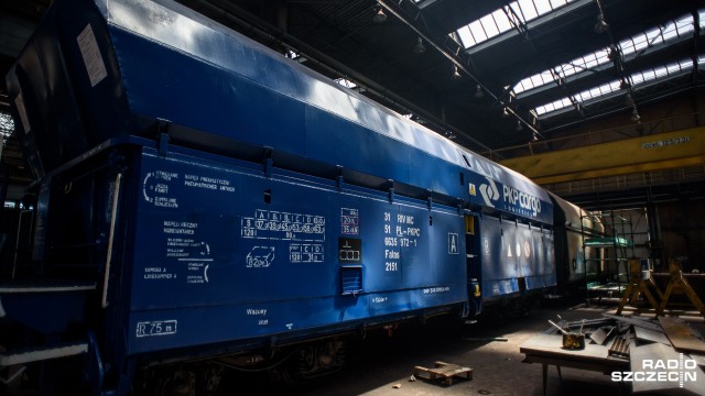 Związkowcy przewoźnika żądają podwyżki płac dla każdego pracownika o 250 zł. Tymczasem władze spółki oficjalnie odmówiły spełnienia tego postulatu i złożyły w Państwowej Inspekcji Pracy zawiadomienie o powstaniu sporu zbiorowego.