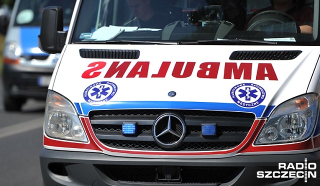 Mężczyzna przygnieciony belką w Postominie w powiecie sławieńskim. Do wypadku doszło około 10 przy rozbiórce silosu.