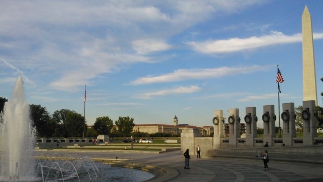 Polacy podróżujący do USA powinni móc robić to bez wiz - takie przekonanie ma kandydat na ambasadora Stanów Zjednoczonych w Warszawie, Paul W. Jones.