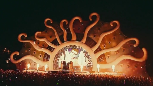 Do Kołobrzegu zjeżdżają się tłumy fanów muzyki elektronicznej z całej Europy, a to z okazji wielkiego święta muzyki - Sunrise Festival.