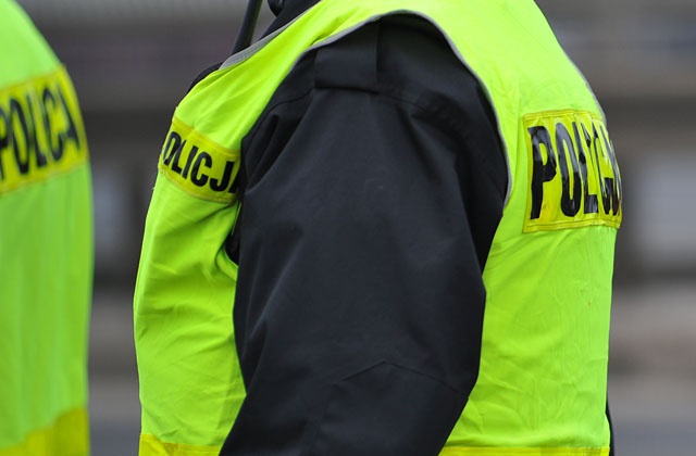Wypadek na obwodnicy Karlina. Na krajowej szóstce zderzyły się dwa samochody osobowe. Kierowcy obu aut trafili do szpitala.