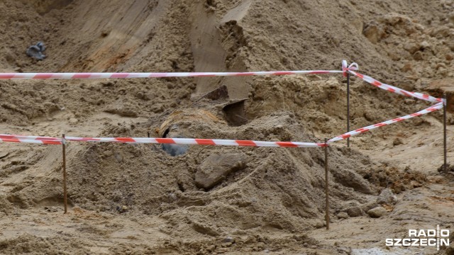 Niewybuch na budowie przy ul. Miłaszewskich na szczecińskim Pogodnie znaleźli w piątek rano budowlańcy. Bomba najprawdopodobniej pochodzi z czasów II wojny światowej.