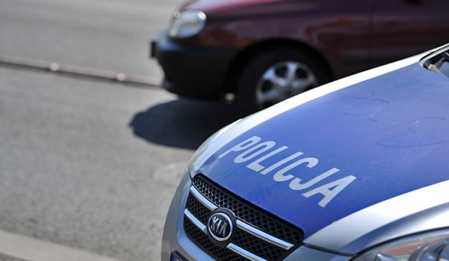 Dwa samochody osobowe zderzyły się w miejscowości Charzyno w powiecie kołobrzeskim. Do wypadku doszło w sobotę ok. godz. 7.30.
