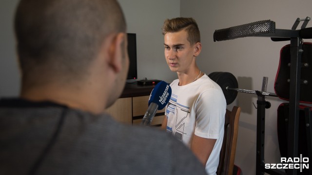 Trzebież zrzuciła się na młodego kickboksera, ten zaczyna w poniedziałek walkę o medale młodzieżowych Mistrzostw Europy. Przed Przemysłem Miśkiwem z klubu KSW Team Police pierwszy pojedynek w turnieju w hiszpańskim San Sebastian.
